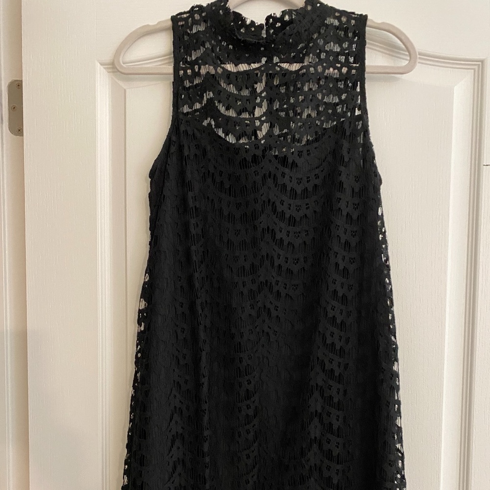 Black  Lace sleeveless cocktail dress